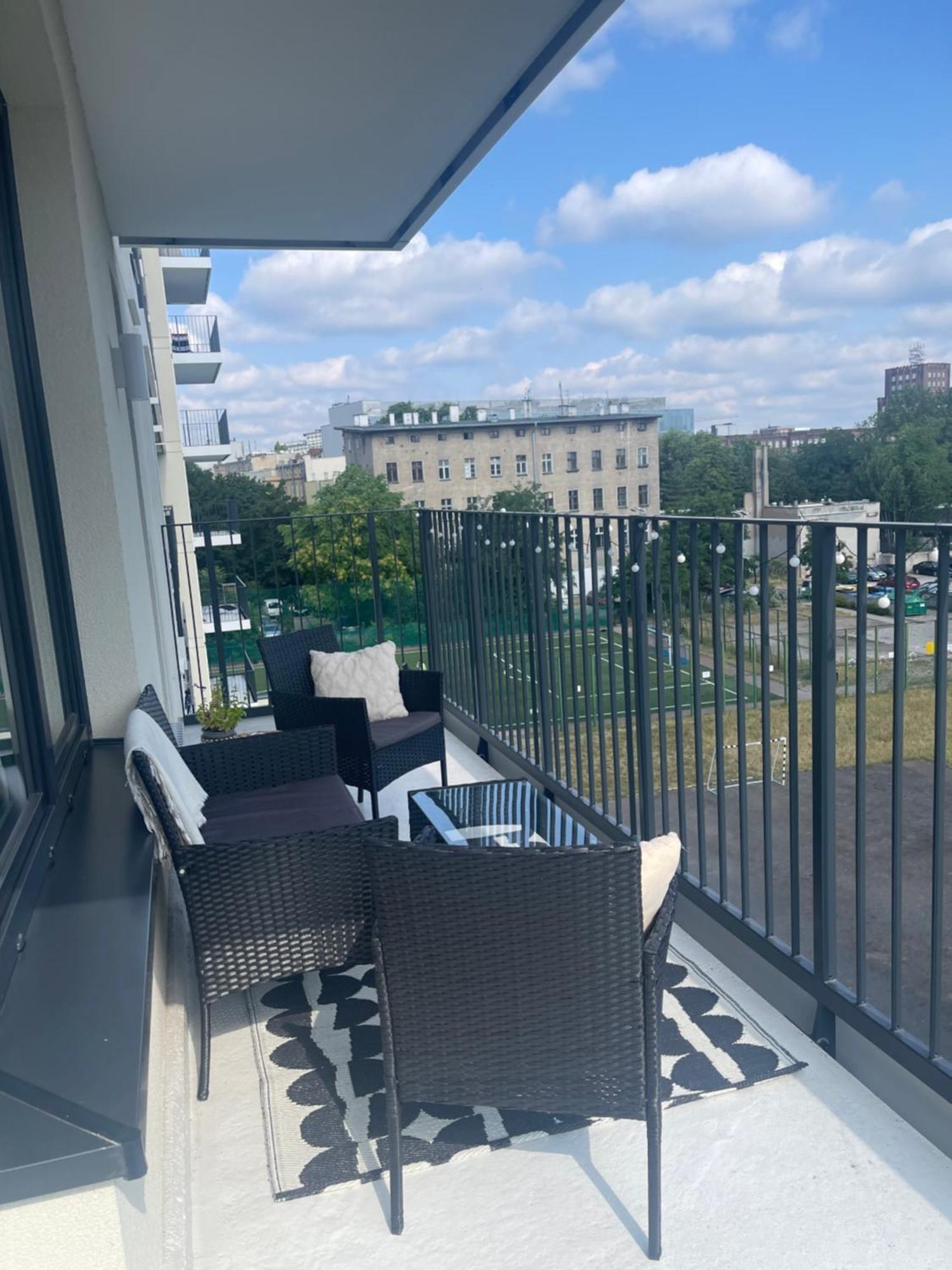 Apartament Blisko Ryneczku Wrocław Zewnętrze zdjęcie