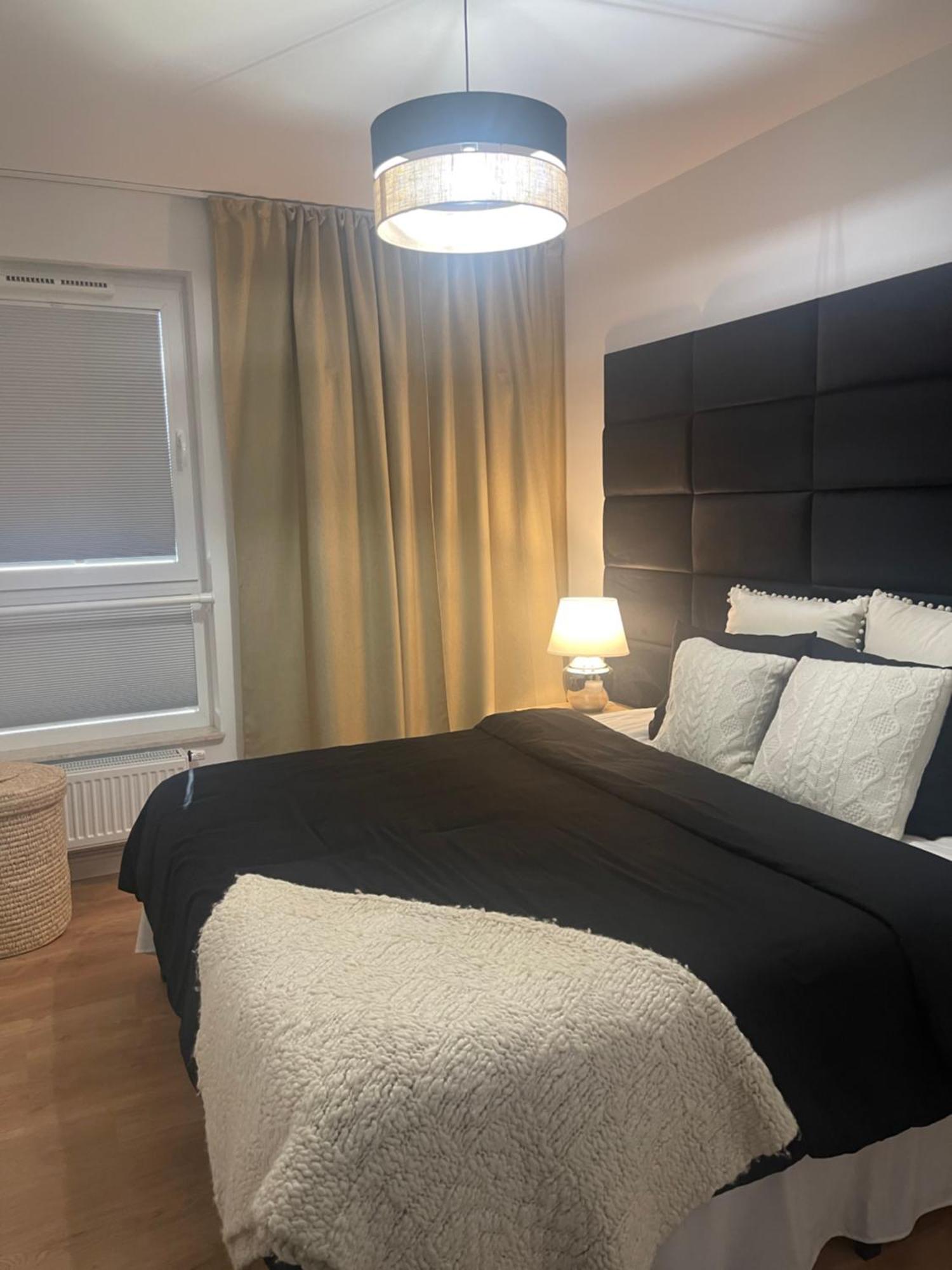 Apartament Blisko Ryneczku Wrocław Zewnętrze zdjęcie